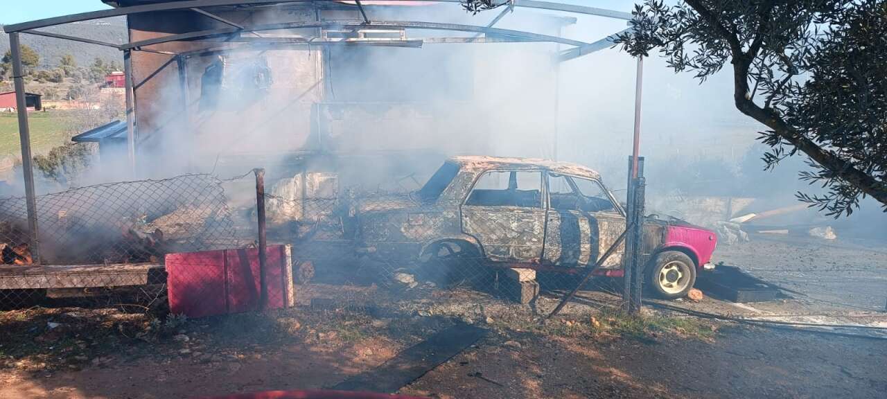 Menteşe Akçaova’da Prefabrik Ev Yangını 2